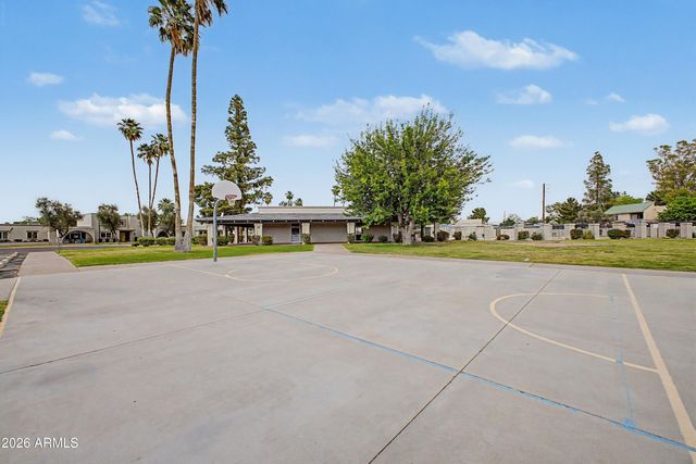 8213 E ROVEY Avenue, Scottsdale, AZ 85250