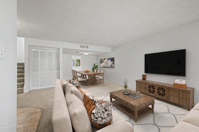8213 E ROVEY Avenue, Scottsdale, AZ 85250