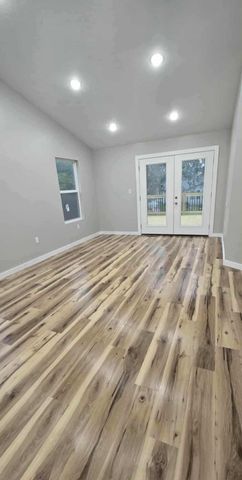 712 S Fir Street, Buffalo, MO 65622