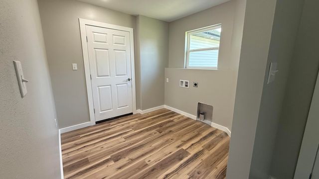 712 S Fir Street, Buffalo, MO 65622