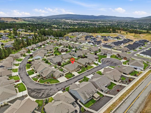 5533 N Radium Ln, Spokane, WA 99217