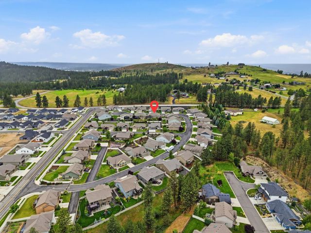 5533 N Radium Ln, Spokane, WA 99217