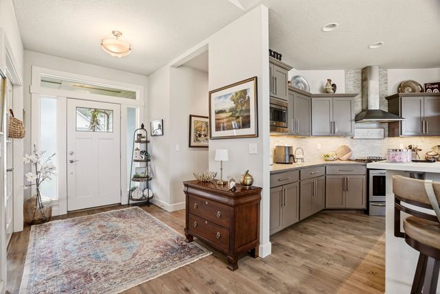 5533 N Radium Ln, Spokane, WA 99217