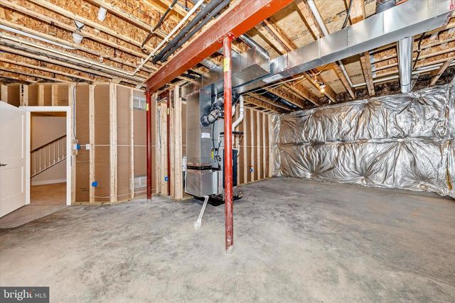 112 WHIRLAWAY CT, Westminster, MD 21157