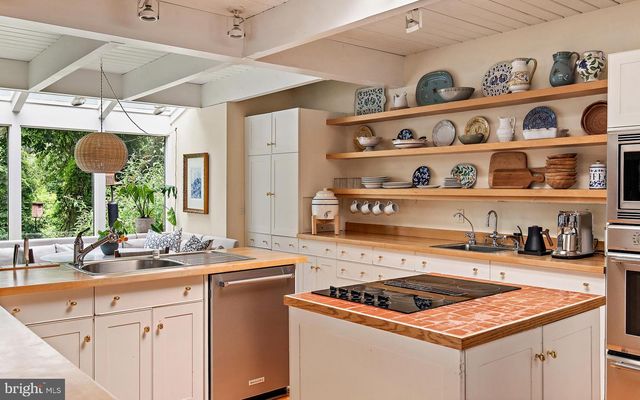 917 ARBUTUS RD, Annapolis, MD 21403