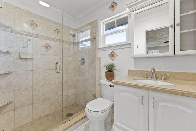 1729 NE 23rd Terrace, Jensen Beach, FL 34957