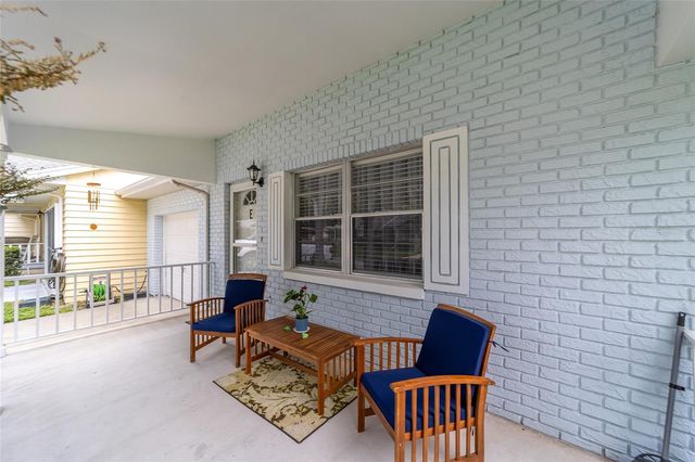 8677 SW 95TH LANE E, Ocala, FL 34481