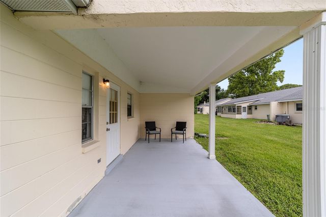 8677 SW 95TH LANE E, Ocala, FL 34481