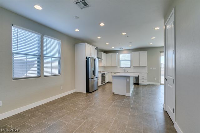11803 River Hawk Avenue, Las Vegas, NV 89138
