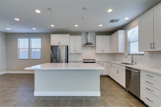 11803 River Hawk Avenue, Las Vegas, NV 89138