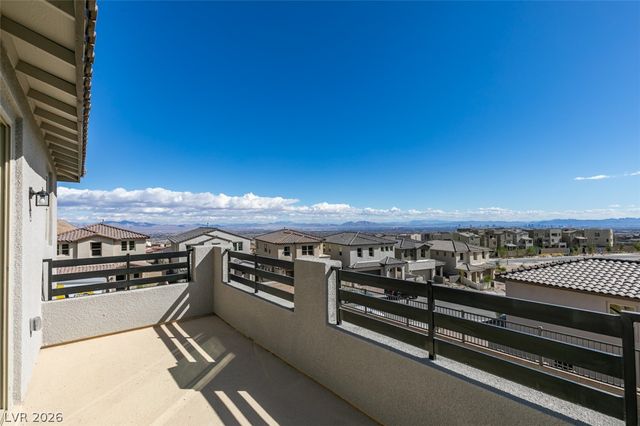 11803 River Hawk Avenue, Las Vegas, NV 89138