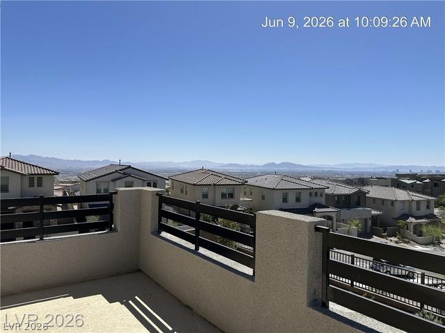 11803 River Hawk Avenue, Las Vegas, NV 89138