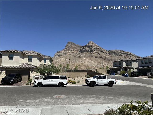 11803 River Hawk Avenue, Las Vegas, NV 89138