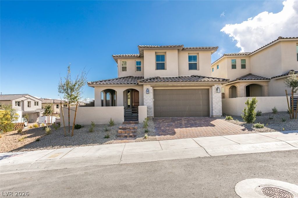 11803 River Hawk Avenue, Las Vegas, NV 89138
