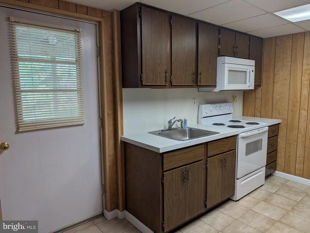 413 JENNIFER DR, New Cumberland, PA 17070