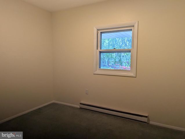 413 JENNIFER DR, New Cumberland, PA 17070