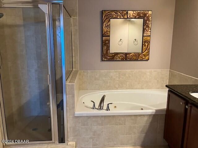 2801 S Ridgewood Ave Unit 807, South Daytona, FL 32119