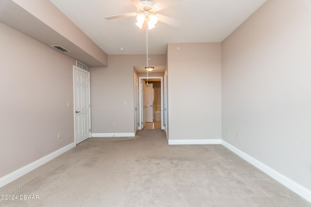 2801 S Ridgewood Ave Unit 807, South Daytona, FL 32119