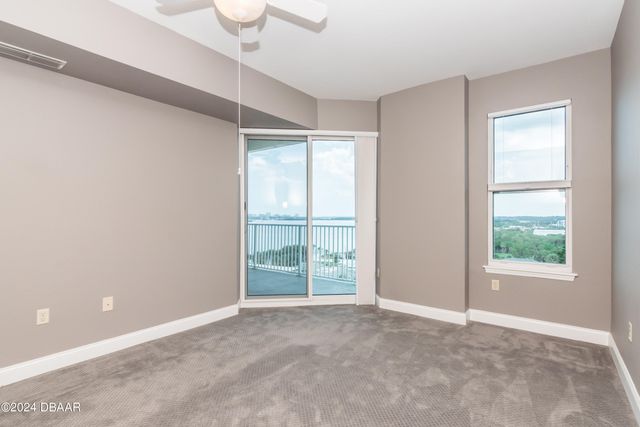 2801 S Ridgewood Ave Unit 807, South Daytona, FL 32119