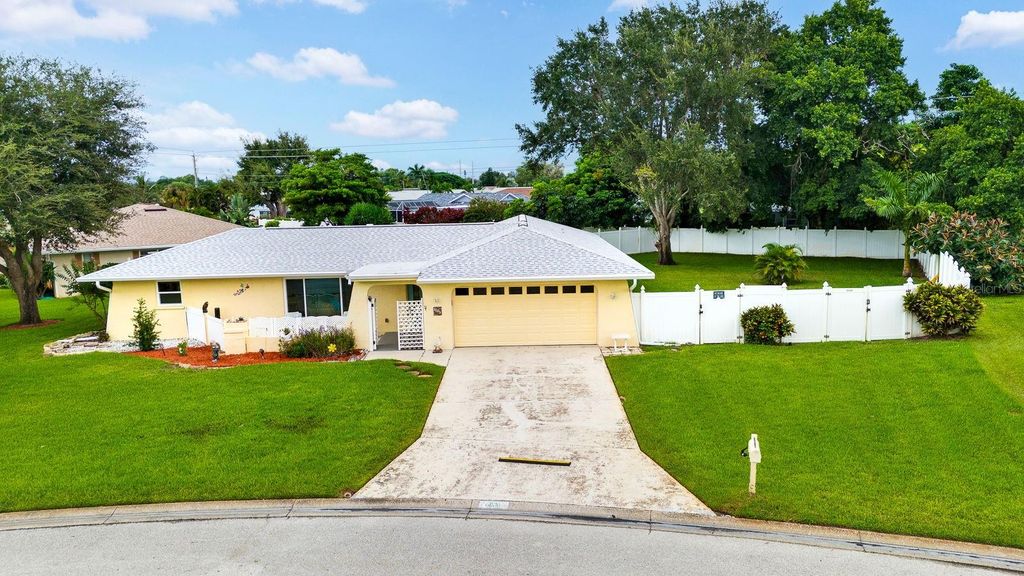 6806 21ST AVENUE TERRACE W, BRADENTON, FL 34209 — photo 2