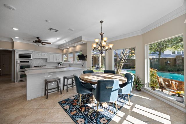 8807 Chelmsford Lane, Spring, TX 77379