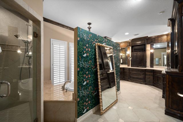 8807 Chelmsford Lane, Spring, TX 77379