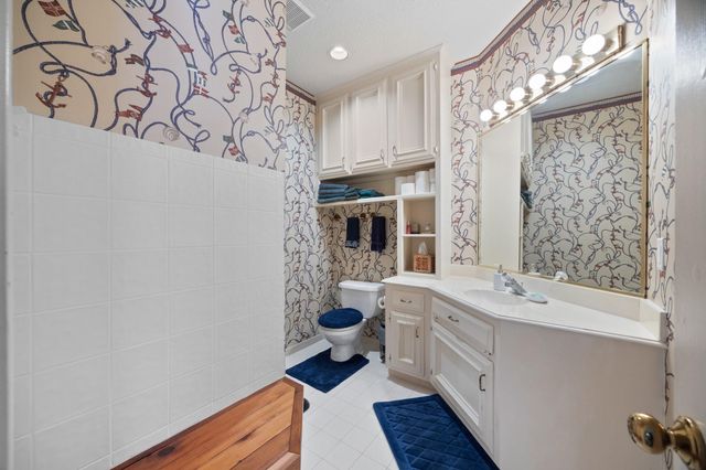 8807 Chelmsford Lane, Spring, TX 77379