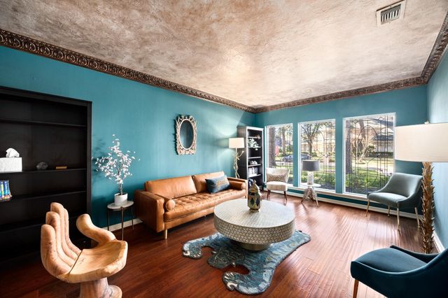 8807 Chelmsford Lane, Spring, TX 77379