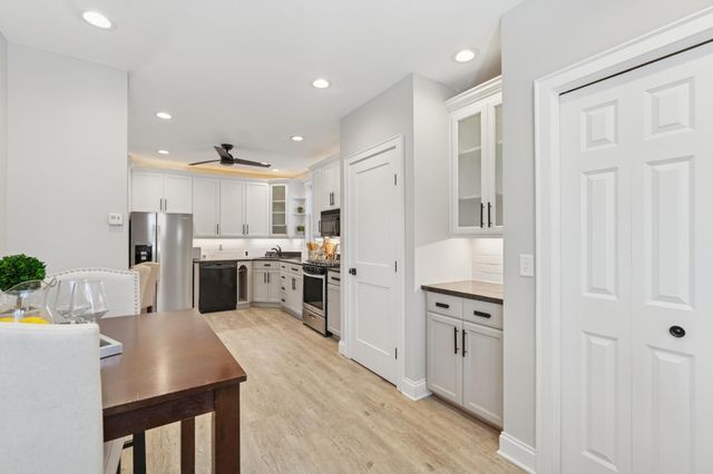 3249 Fremont Avenue S, Minneapolis, MN 55408