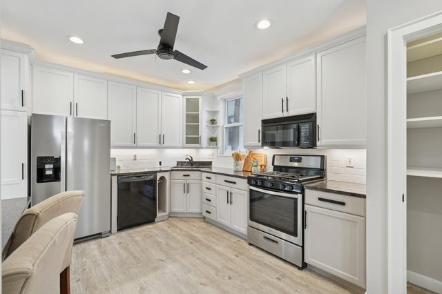 3249 Fremont Avenue S, Minneapolis, MN 55408