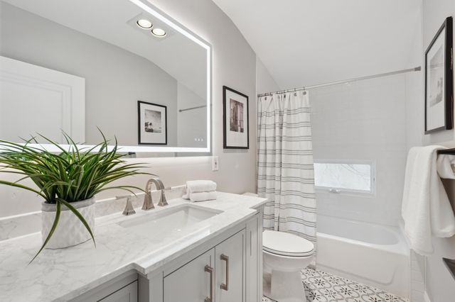 3249 Fremont Avenue S, Minneapolis, MN 55408