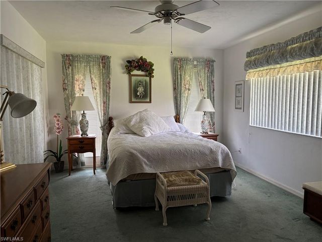 5858 Wild Fig LN, Fort Myers, FL 33919