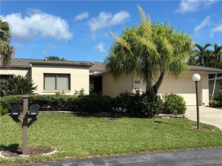 5858 Wild Fig LN, Fort Myers, FL 33919