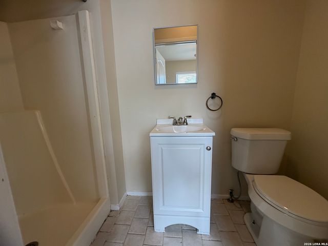 327 Blakeley Dr, San Antonio, TX 78209