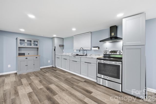 2300 Brookwood Road, Lincolnton, NC 28092