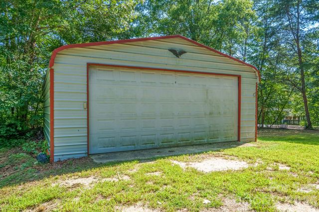 2300 Brookwood Road, Lincolnton, NC 28092
