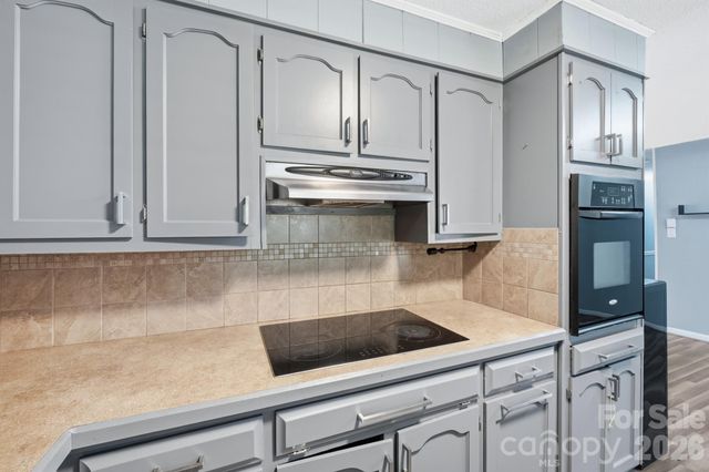 2300 Brookwood Road, Lincolnton, NC 28092