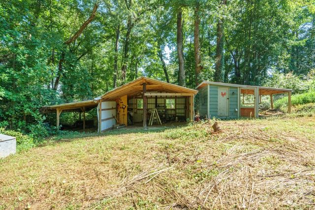 2300 Brookwood Road, Lincolnton, NC 28092