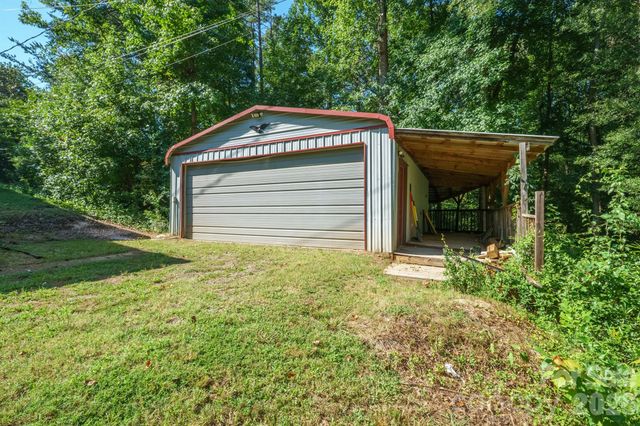 2300 Brookwood Road, Lincolnton, NC 28092