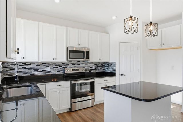 1010 Brehm Boulevard, Fairborn, OH 45324