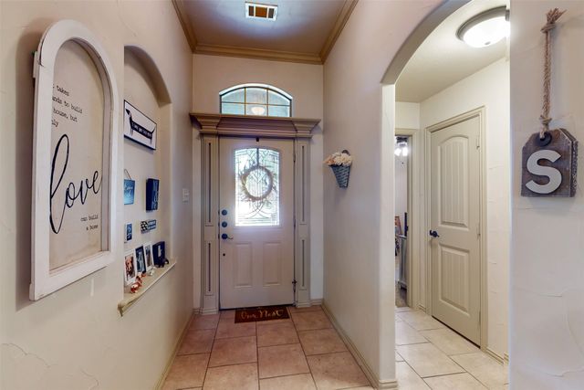 4945 Wild Oats Drive, Fort Worth, TX 76179