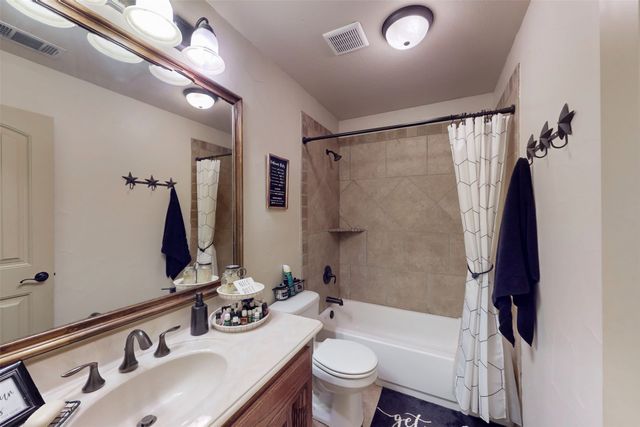4945 Wild Oats Drive, Fort Worth, TX 76179