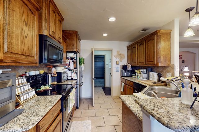 4945 Wild Oats Drive, Fort Worth, TX 76179