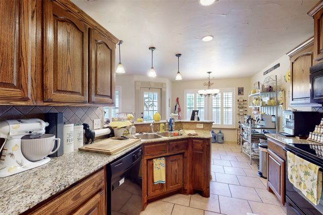 4945 Wild Oats Drive, Fort Worth, TX 76179