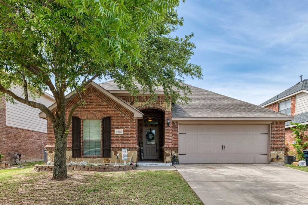 4945 Wild Oats Drive, Fort Worth, TX 76179