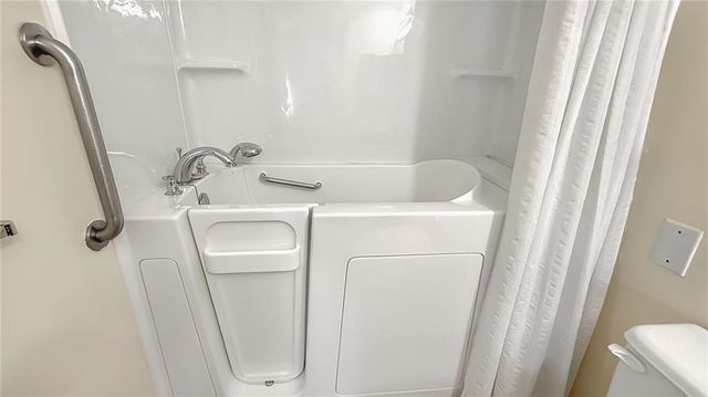 475 Mount Vernon Highway NE C225, Atlanta, GA 30328