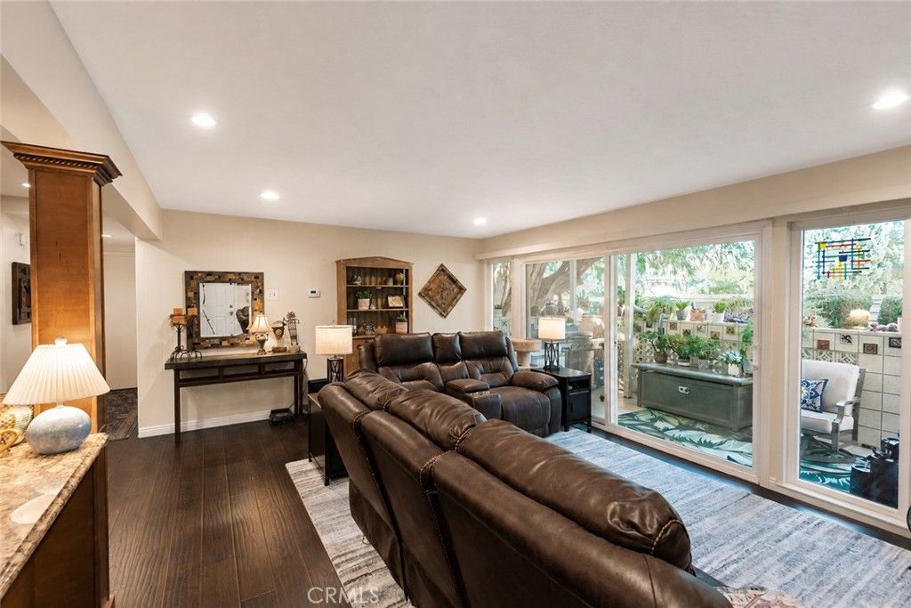 15 Via Castilla B, Laguna Woods, CA 92637 — photo 4