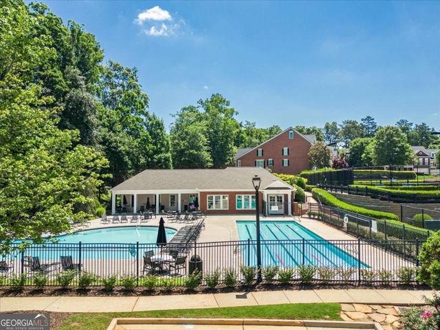 1207 New Haven Court, Roswell, GA 30075