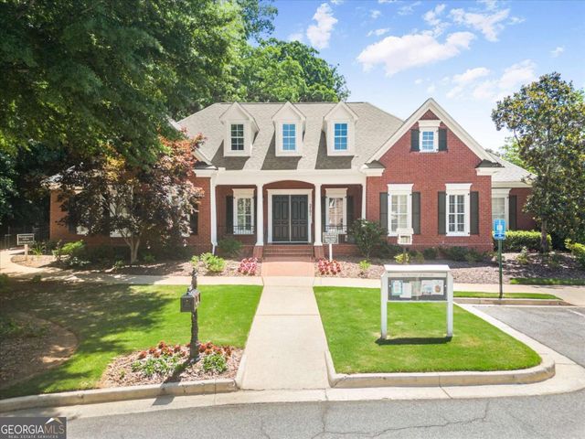1207 New Haven Court, Roswell, GA 30075