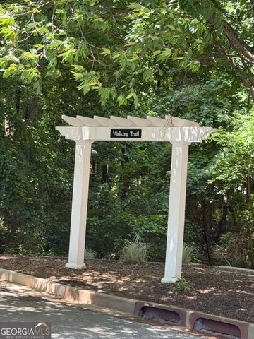 1207 New Haven Court, Roswell, GA 30075